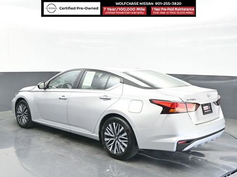 Certified 2025 Nissan Altima 2.5 SV FWD image 3