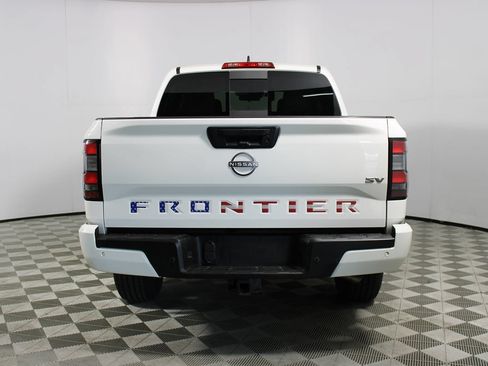 Used 2023 Nissan Frontier SV w/ SV Convenience Package RWD image 37
