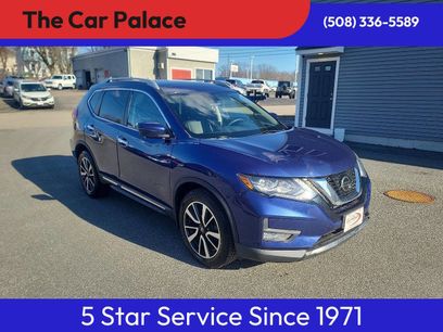 Used 2019 Nissan Rogue SL w/ Premium Package
