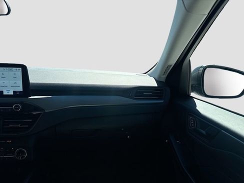 Used 2024 Ford Escape Active w/ Cold Weather Package image 18