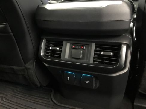 Used 2025 Ford F150 Raptor AWD/4WD image 22