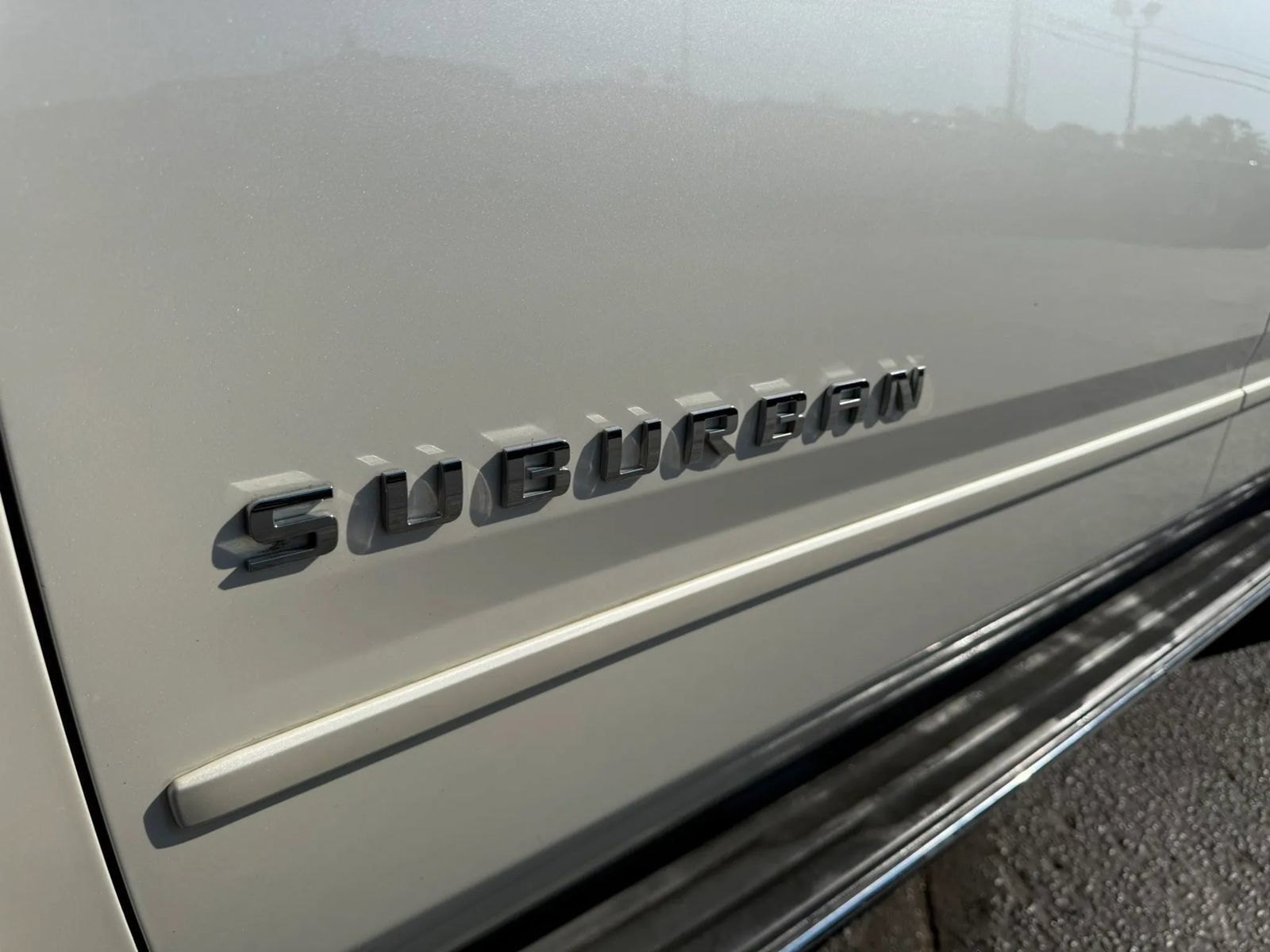 Used 2015 Chevrolet Suburban LTZ AWD/4WD image 71