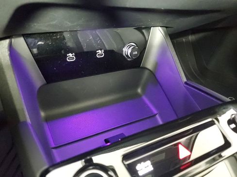 Certified 2025 Audi Q6 e-tron Premium Plus w/ Premium Plus RWD image 29