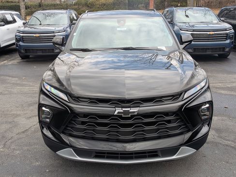 New 2026 Chevrolet Blazer LT w/ Midnight/Sport Edition image 2
