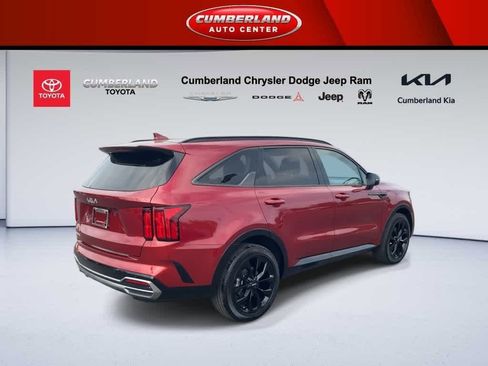 Used 2023 Kia Sorento SX image 8