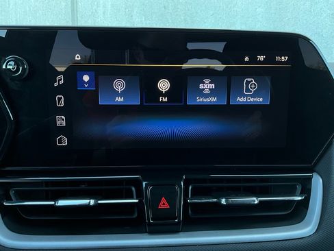 Used 2025 Chevrolet TrailBlazer LT image 27