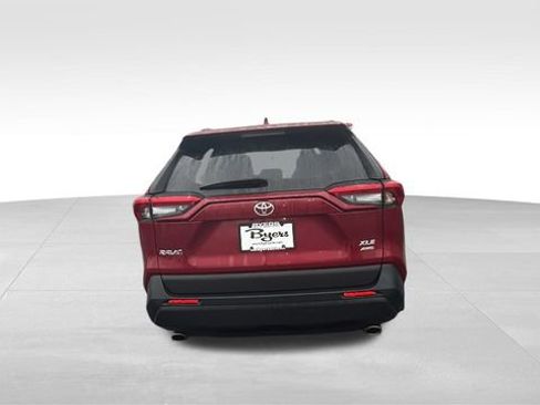 Used 2024 Toyota RAV4 XLE w/ Convenience Package image 34