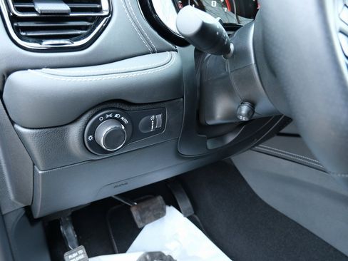 Used 2024 Dodge Durango SRT image 28