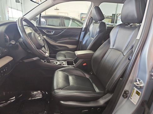 Certified 2023 Subaru Forester Limited image 15
