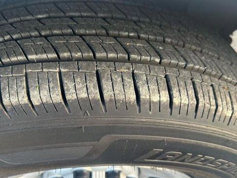 Used 2017 Chevrolet Express 2500 image 34