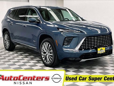 Used 2025 Buick Enclave Avenir w/ Super Cruise Package AWD/4WD image 1