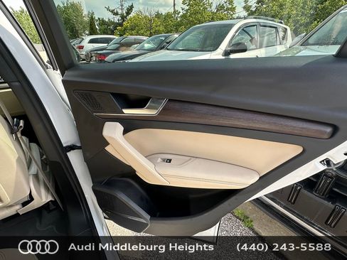 Used 2023 Audi Q5 2.0T Premium Plus w/ Premium Plus Package AWD/4WD image 33
