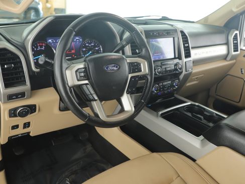 Used 2020 Ford F250 Lariat w/ Lariat Ultimate Package image 12