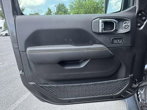 New 2025 Jeep Wrangler Unlimited Rubicon 392 image 26