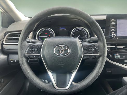 Used 2024 Toyota Camry LE FWD image 16