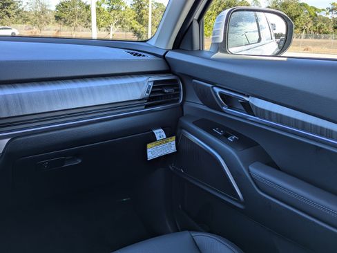 New 2025 Kia Telluride EX image 19