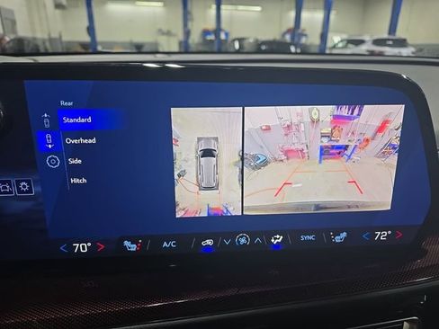 New 2026 Chevrolet Traverse Z71 w/ Driver Confidence Package image 27