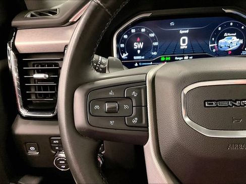 Used 2023 GMC Sierra 1500 Denali w/ Denali Reserve Package AWD/4WD image 28