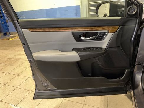 Used 2018 Honda CR-V EX-L image 31