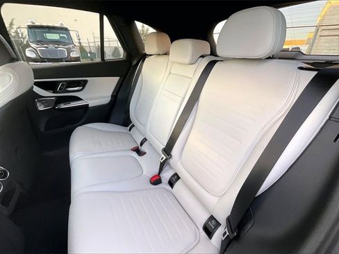 New 2026 Mercedes-Benz GLC 300 4MATIC image 10