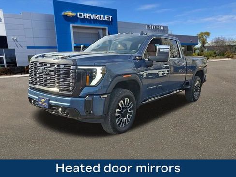 Used 2025 GMC Sierra 3500 Denali Ultimate image 37