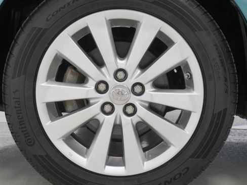 Used 2010 Toyota Corolla image 20