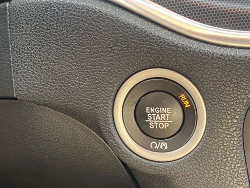 Used 2018 Dodge Charger SXT Plus image 23