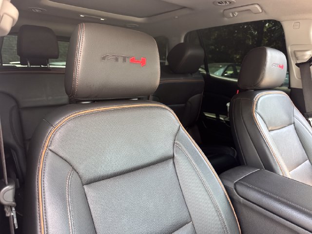 Used 2023 GMC Acadia AT4 w/ Technology Package AWD/4WD image 26
