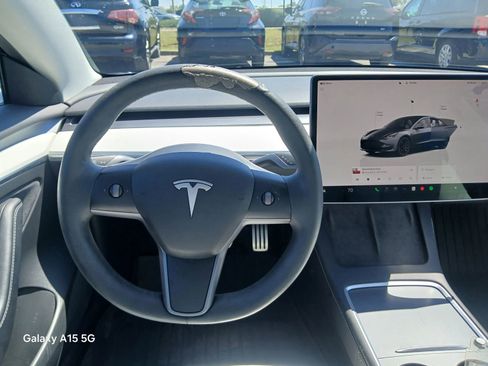 Used 2022 Tesla Model 3 Performance image 25