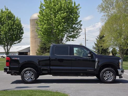 Used 2025 Ford F350 Lariat w/ Camper Package AWD/4WD image 9
