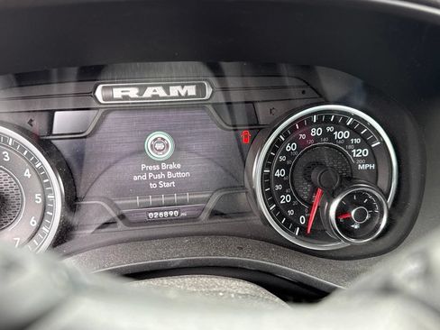 Used 2023 RAM 1500 Big Horn AWD/4WD image 11