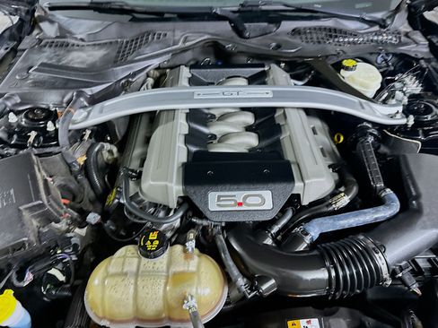 Used 2015 Ford Mustang GT Premium w/ Equipment Group 401A image 30