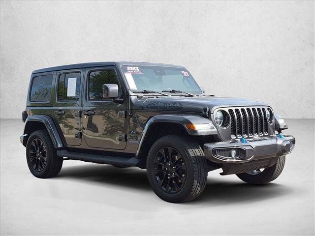 Used 2021 Jeep Wrangler Unlimited Sahara AWD/4WD image 3