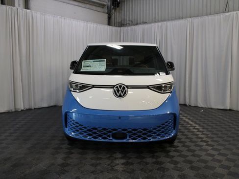 New 2025 Volkswagen ID. Buzz Pro S Plus image 31