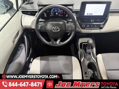 Used 2026 Toyota Corolla LE image 14