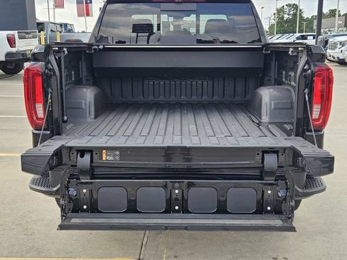 Used 2021 GMC Sierra 1500 Denali w/ Denali Ultimate Package RWD image 16