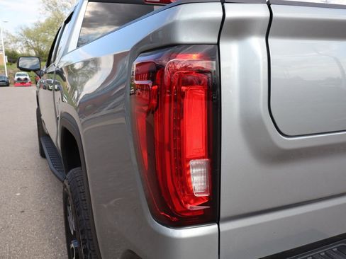 Used 2025 GMC Sierra 1500 AT4 w/ AT4 Premium Package AWD/4WD image 41