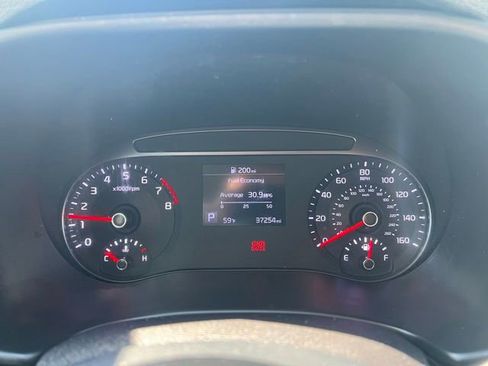 Used 2020 Kia Soul EX FWD image 11