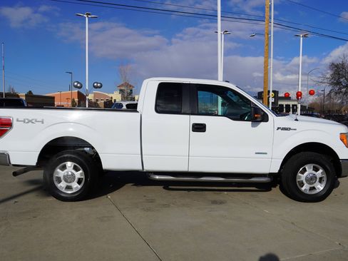 Used 2013 Ford F150 XLT w/ Mid Equipment Group image 9