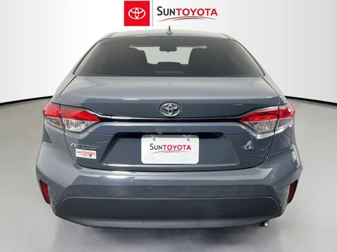 Used 2024 Toyota Corolla LE image 5