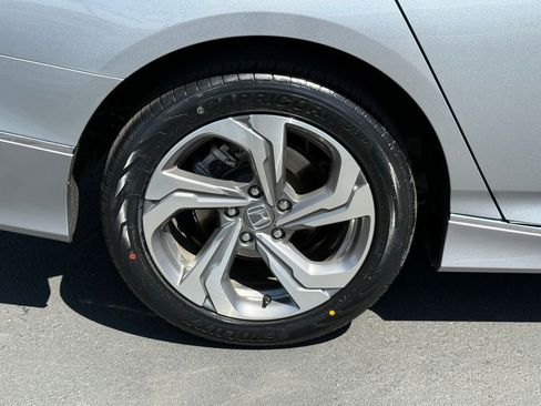 Used 2020 Honda Accord EX image 14