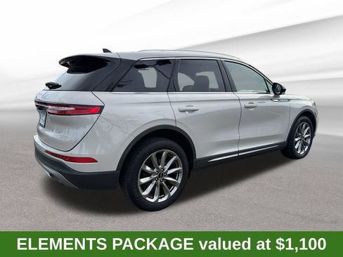 Used 2020 Lincoln Corsair FWD w/ Premium Package image 5