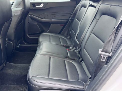 Used 2021 Ford Escape SEL image 10