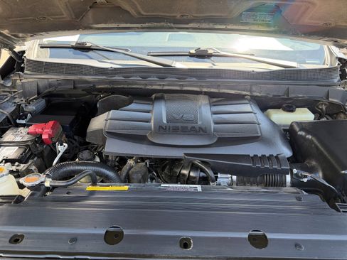 Used 2022 Nissan Titan SV w/ Accessory Utility Package RWD image 32