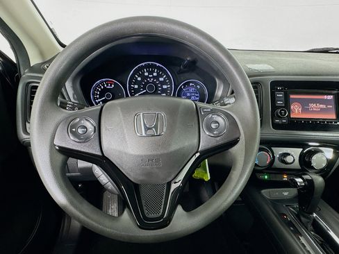 Used 2022 Honda HR-V LX image 11
