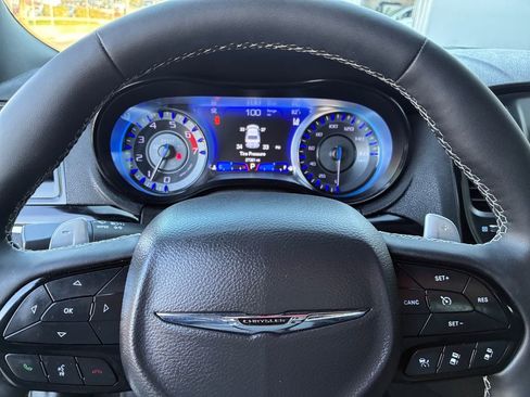 Used 2023 Chrysler 300 S w/ Comfort Group image 11