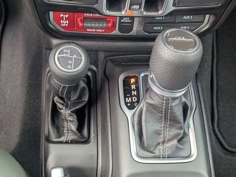 New 2026 Jeep Gladiator Mojave AWD/4WD image 20