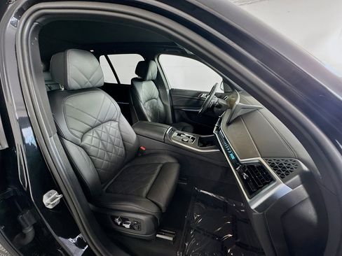 Used 2025 BMW X5 sDrive40i image 28