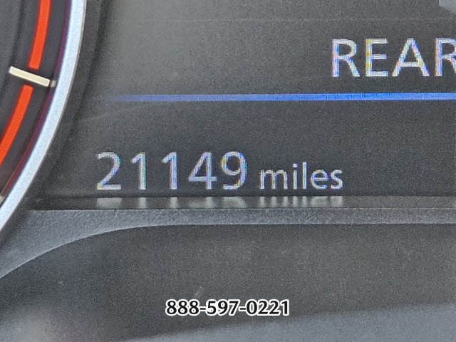 Used 2024 Nissan Altima 2.5 SV w/ SV Premium Package FWD image 30