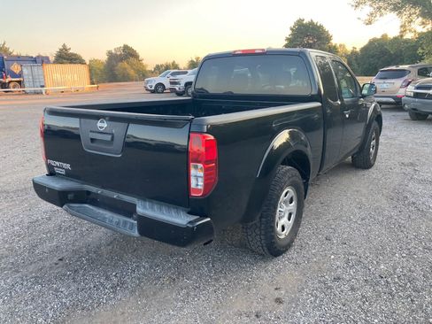 Used 2020 Nissan Frontier S RWD image 7